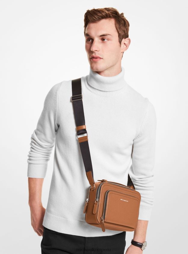 accesorios educacion fisica Michael Kors mujer bandolera Hudson de piel granulada equipaje 8FX48V830