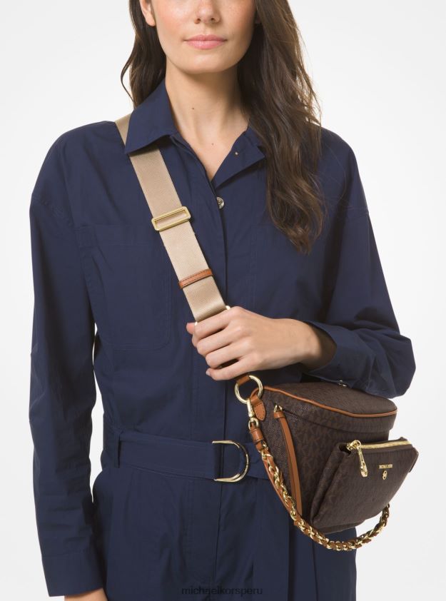 accesorios educacion fisica Michael Kors mujer mochila tipo bandolera Slater mediana con logo brn/bellota 8FX48V959